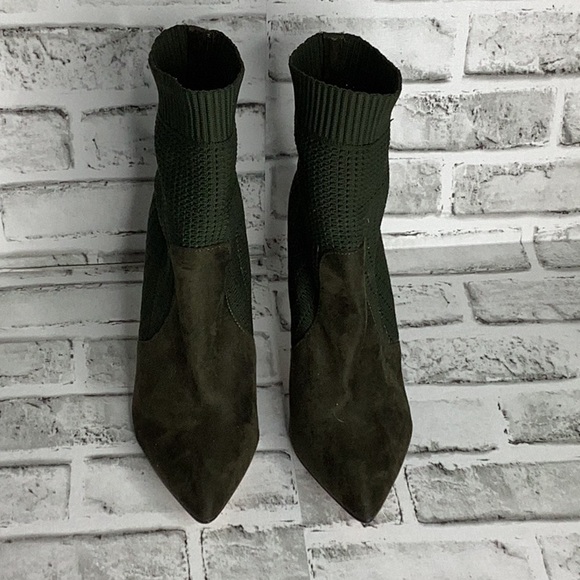 Rouge camp green pointed sock ankle boot 8.5 - Picture 2 of 6